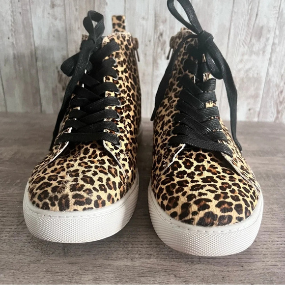 Leopard Print High-Top Sneakers with Side Zip - Picture 2 of 6